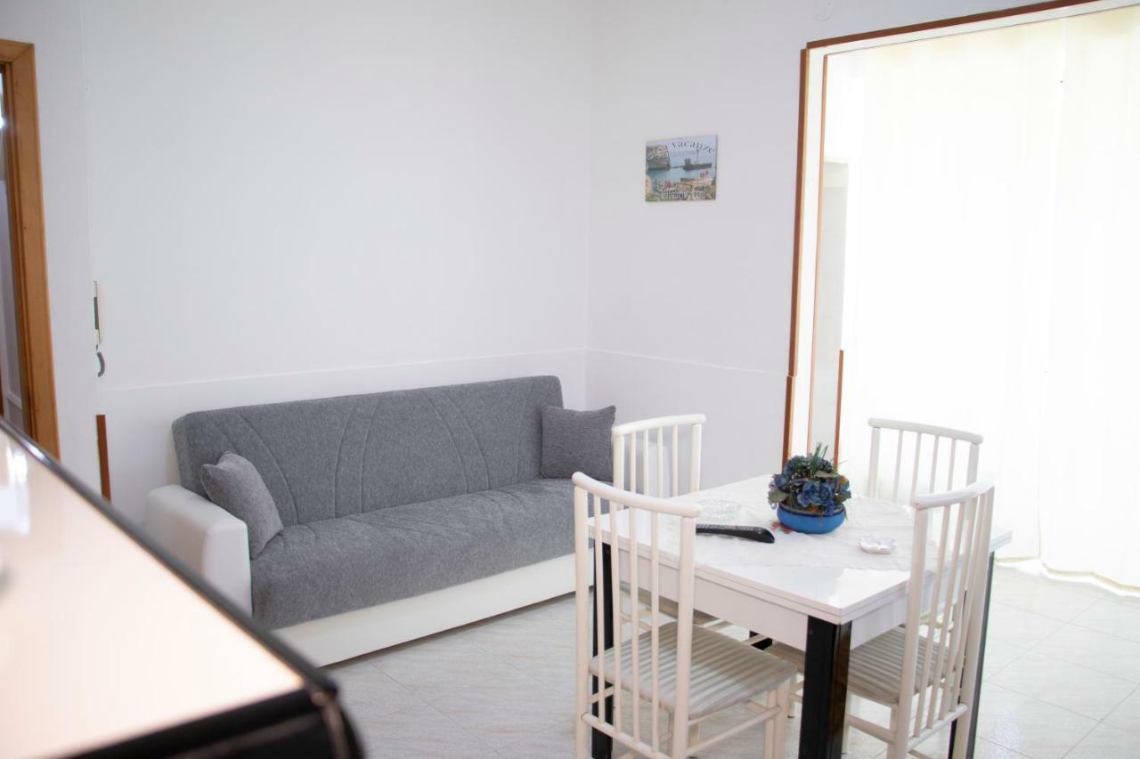 Appartamento Turistico Solarium Syrakusa Exteriör bild