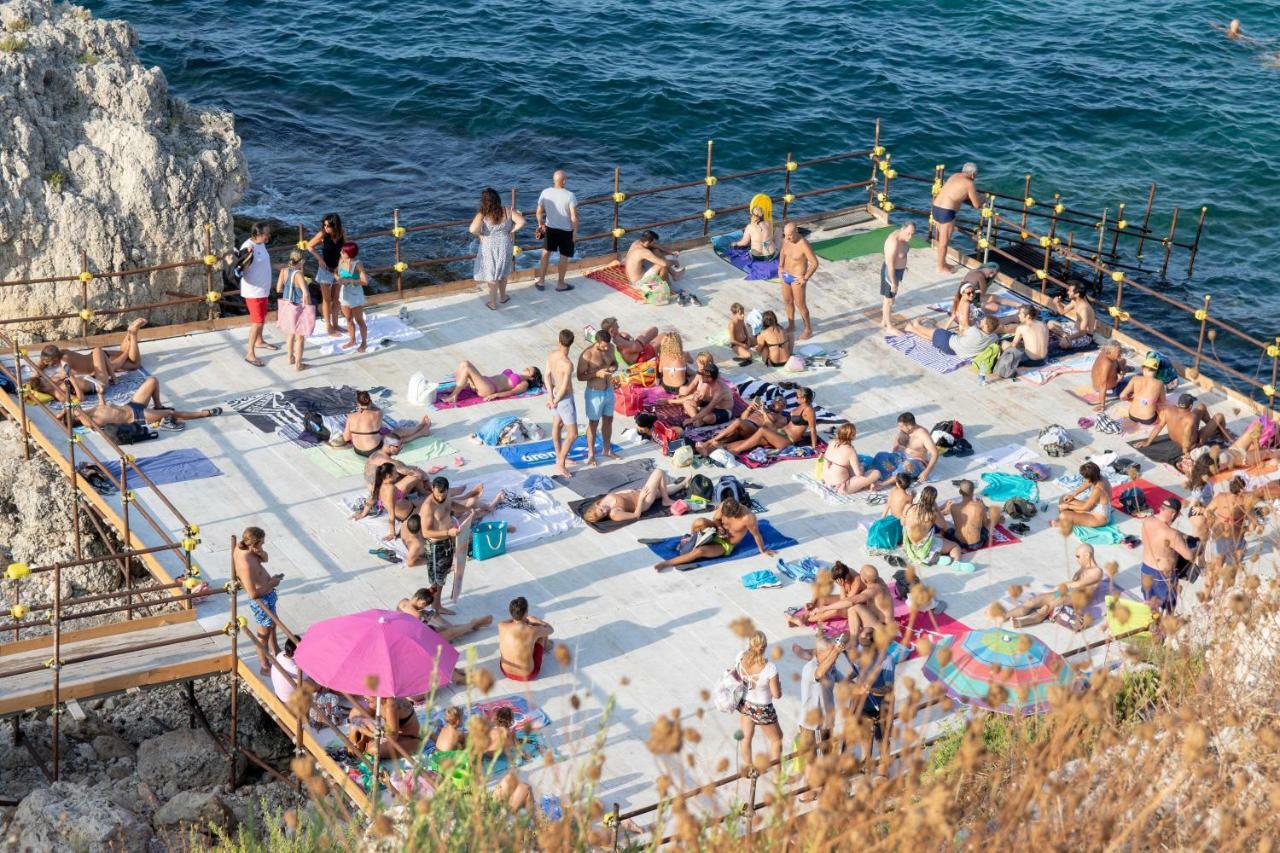 Appartamento Turistico Solarium Syrakusa Exteriör bild
